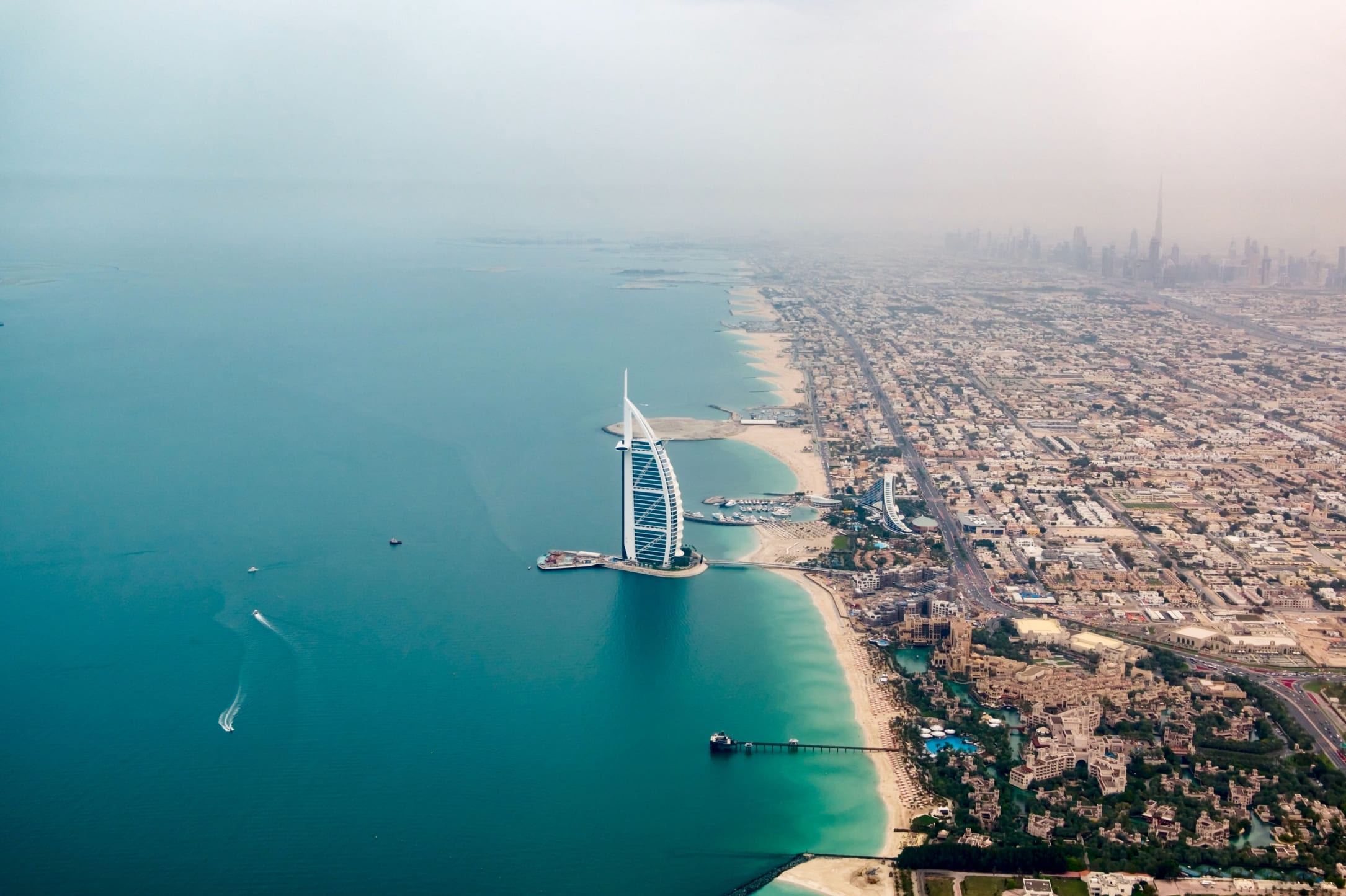 Buy Real Estate in Dubai Without Real Estate Agents - MAKYEE